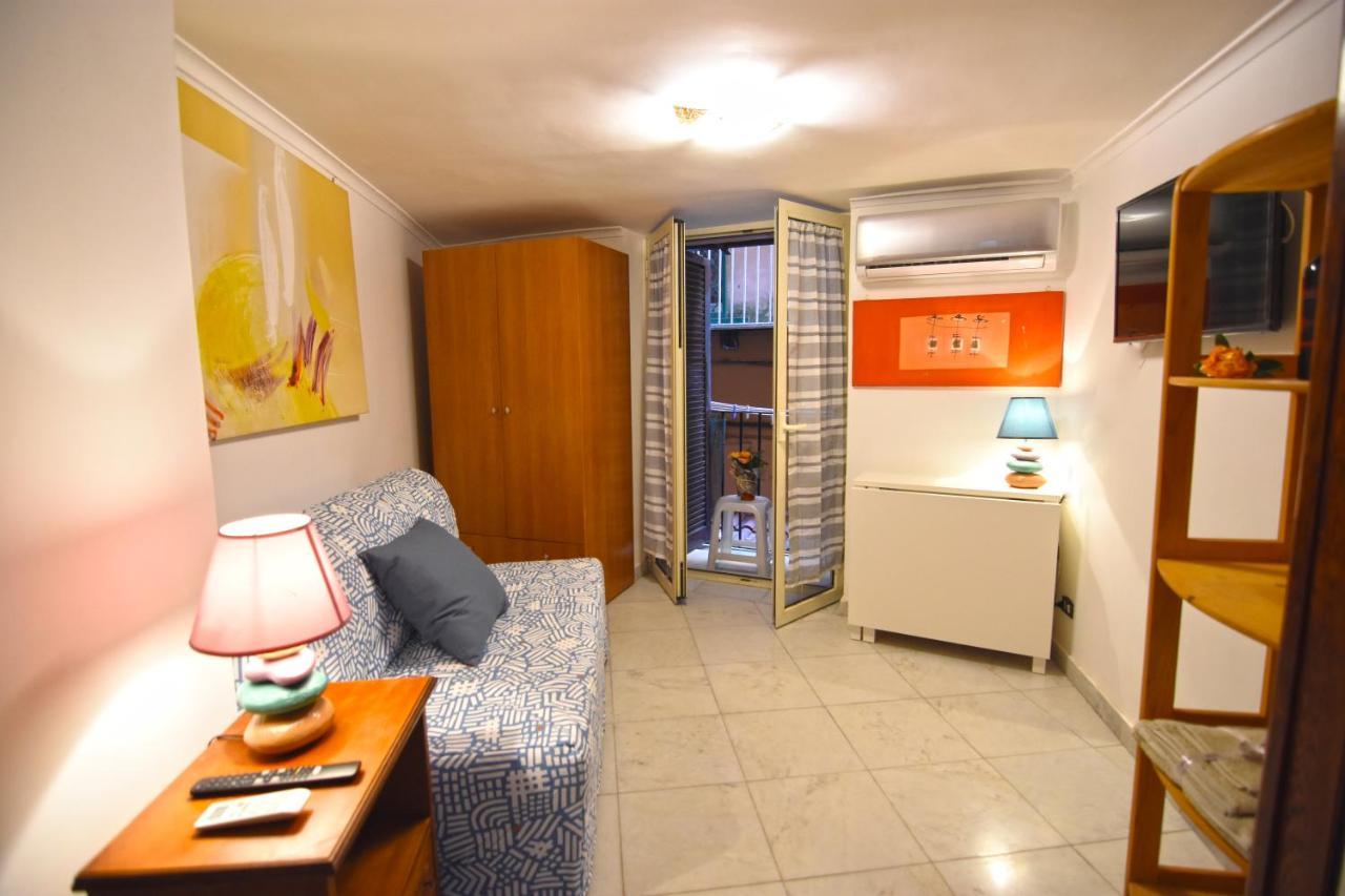 Lilliput Apartment Napels Buitenkant foto
